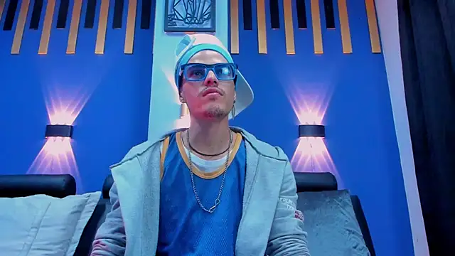 Snapshot of imsammytop chatting on October 30, 2025, 11:11 am imsammytop online show from October 30, 2025, 11:11 am