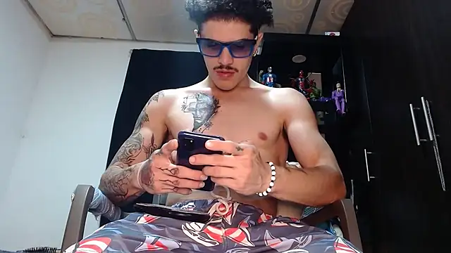 Snapshot of imsammytop chatting on December 17, 2025, 1:55 am imsammytop online show from December 17, 2025, 1:55 am