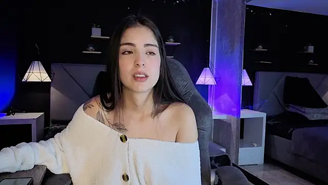 Snapshot of giapearl25 chatting on October 17, 2025, 12:19 pm giapearl25 online show from October 17, 2025, 12:19 pm