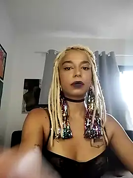 Snapshot of Helenoir chatting on February 14, 2026, 11:29 am Helenoir online show from February 14, 2026, 11:29 am