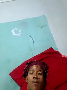 Snapshot of Pr_tty-B0y chatting on December 22, 2025, 12:40 am Pr tty-B0y online show from December 22, 2025, 12:40 am