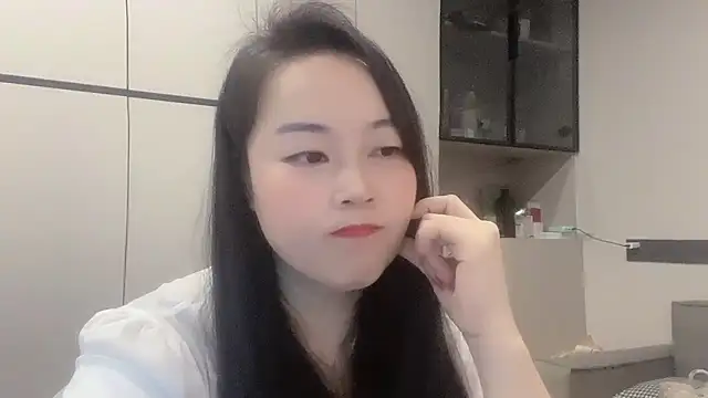 Snapshot of zhiqiu- chatting on October 20, 2025, 5:13 pm zhiqiu- online show from October 20, 2025, 5:13 pm