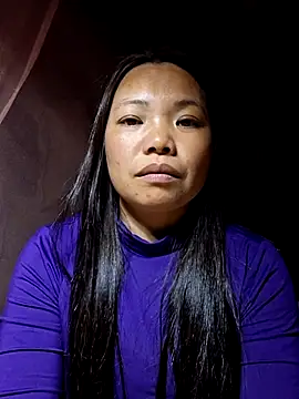 miomio-12 online show from February 25, 2026, 3:21 pm