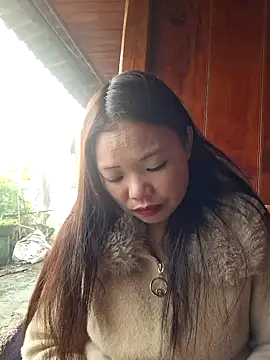 Snapshot of miomio-12 chatting on March 15, 2026, 12:49 am miomio-12 online show from March 15, 2026, 12:49 am