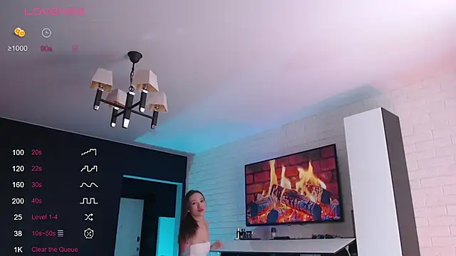 Jade Lumin online show from October 13, 2025, 10:37 am