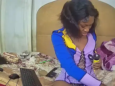 Squirt hun online show from October 29, 2025, 8:10 pm