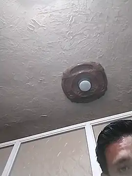 veintitres23 online show from November 9, 2025, 5:06 am