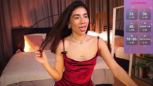 Snapshot of YokoKoko_ chatting on November 12, 2025, 5:52 am YokoKoko online show from November 12, 2025, 5:52 am