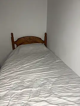 victoria a12 online show from November 5, 2025, 8:53 pm