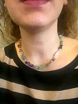 melisss2 online show from November 7, 2025, 9:42 am