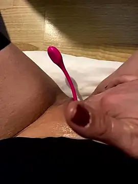 Snapshot of melisss2 chatting on January 9, 2026, 7:00 am melisss2 online show from January 9, 2026, 7:00 am