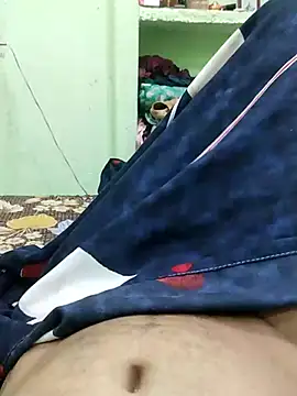 Snapshot of ROSHANI_234 chatting on October 4, 2025, 7:23 pm ROSHANI 234 online show from October 4, 2025, 7:23 pm