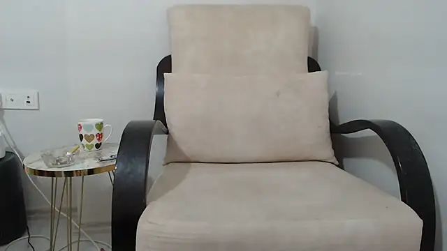 Snapshot of Yildiz060 chatting on February 20, 2026, 2:28 pm Yildiz060 online show from February 20, 2026, 2:28 pm