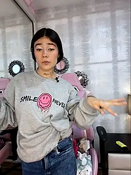 Snapshot of CristalShayy chatting on January 9, 2026, 11:24 am CristalShayy online show from January 9, 2026, 11:24 am