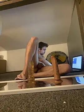 tonybrocas online show from December 16, 2025, 9:42 pm