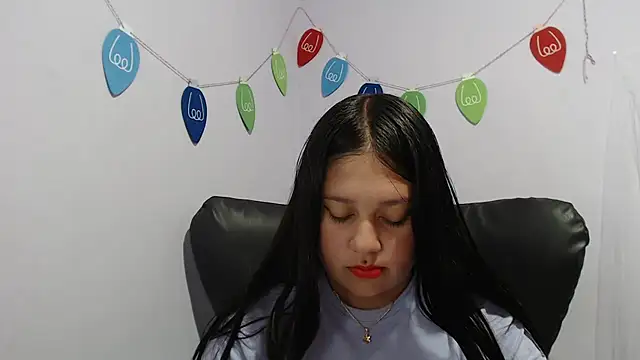 Snapshot of KOREN_JALAA chatting on January 3, 2025, 11:44 pm KOREN JALAA online show from January 3, 2025, 11:44 pm