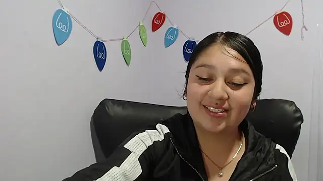 Snapshot of KOREN_JALAA chatting on January 5, 2025, 9:36 pm KOREN JALAA online show from January 5, 2025, 9:36 pm