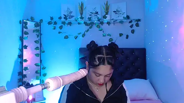 Snapshot of KOREN_JALAA chatting on January 15, 2025, 7:55 pm KOREN JALAA online show from January 15, 2025, 7:55 pm