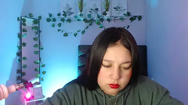 Snapshot of KOREN_JALAA chatting on February 5, 2025, 9:29 pm KOREN JALAA online show from February 5, 2025, 9:29 pm