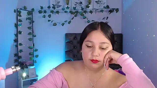 Snapshot of KOREN_JALAA chatting on February 6, 2025, 11:48 pm KOREN JALAA online show from February 6, 2025, 11:48 pm