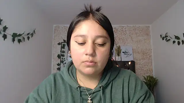 Snapshot of KOREN_JALAA chatting on February 21, 2025, 6:37 pm KOREN JALAA online show from February 21, 2025, 6:37 pm