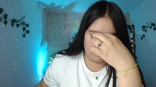 Snapshot of KOREN_JALAA chatting on March 8, 2025, 1:28 am KOREN JALAA online show from March 8, 2025, 1:28 am