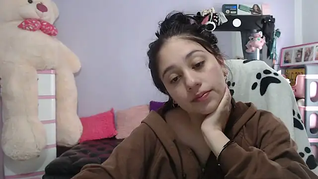 Snapshot of KOREN_JALAA chatting on February 7, 2026, 6:22 pm KOREN JALAA online show from February 7, 2026, 6:22 pm