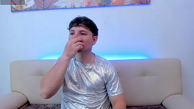 Leoo Miller online show from October 16, 2025, 9:27 pm