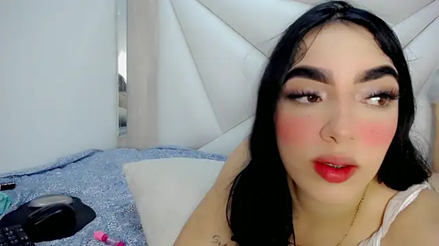 cielooo  online show from February 10, 2026, 8:57 pm