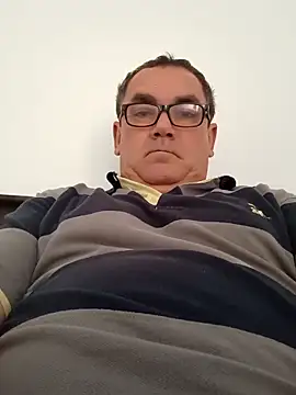 Alfred 00000 online show from December 15, 2025, 4:55 pm