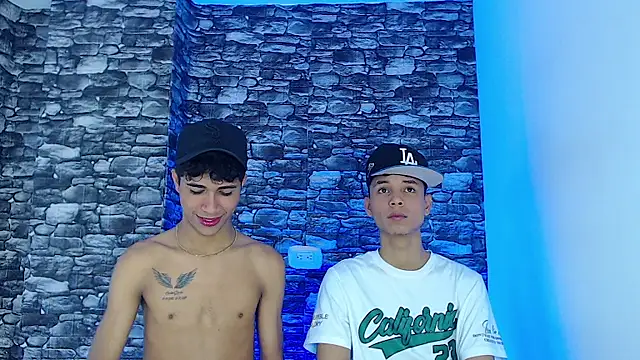 Snapshot of THE_HOT_BOYS_23 chatting on October 6, 2025, 11:24 pm THE HOT BOYS 23 online show from October 6, 2025, 11:24 pm