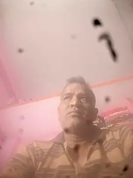 Eswar77 online show from December 17, 2025, 9:04 am