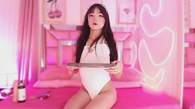 Snapshot of Nefera_Noxx chatting on December 23, 2025, 3:48 am Nefera Noxx online show from December 23, 2025, 3:48 am