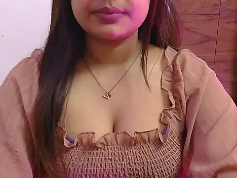 cute zaraa online show from December 4, 2025, 7:17 am