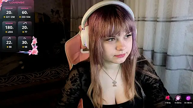 KristiBloom online show from March 24, 2026, 10:59 pm