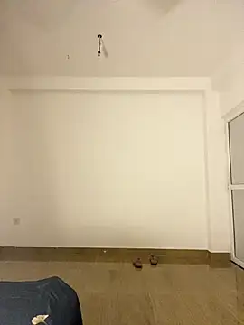 Monica  Bellucci   online show from November 29, 2025, 4:21 pm