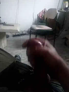 Snapshot of Jamasssss chatting on December 17, 2025, 9:37 am Jamasssss online show from December 17, 2025, 9:37 am