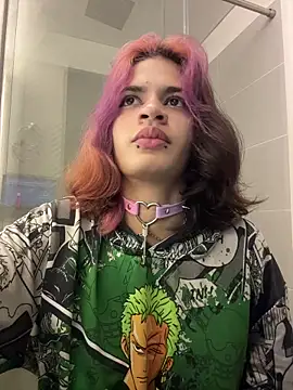 Snapshot of sukulaurens chatting on November 30, 2025, 3:10 am sukulaurens online show from November 30, 2025, 3:10 am