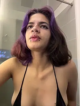 Snapshot of sukulaurens chatting on December 20, 2025, 3:02 am sukulaurens online show from December 20, 2025, 3:02 am