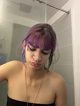 Snapshot of sukulaurens chatting on December 22, 2025, 4:20 am sukulaurens online show from December 22, 2025, 4:20 am