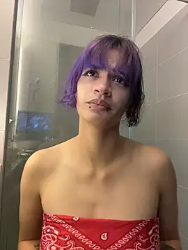 Snapshot of sukulaurens chatting on January 18, 2026, 3:21 am sukulaurens online show from January 18, 2026, 3:21 am