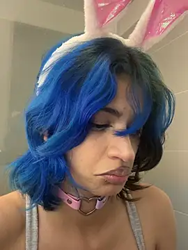 Snapshot of sukulaurens chatting on March 13, 2026, 12:06 am sukulaurens online show from March 13, 2026, 12:06 am