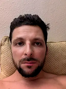 felipelon07 online show from December 5, 2025, 3:04 am