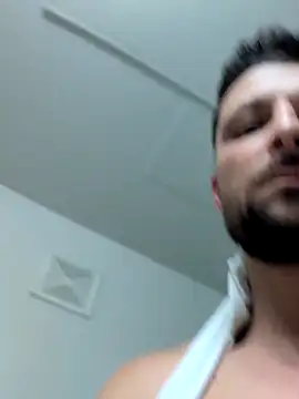 felipelon07 online show from January 18, 2026, 6:17 am