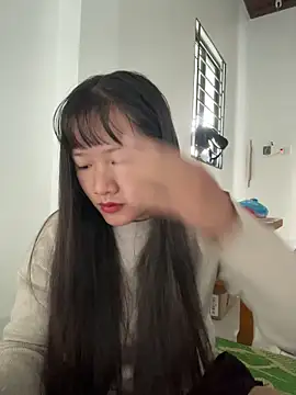 TrangNemo online show from November 27, 2025, 1:18 am