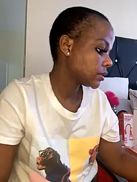 BlackPearlsa online show from November 30, 2025, 11:03 am