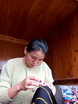 kun-love online show from October 26, 2025, 3:01 am