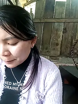 Snapshot of kun-love chatting on February 23, 2026, 2:20 am kun-love online show from February 23, 2026, 2:20 am