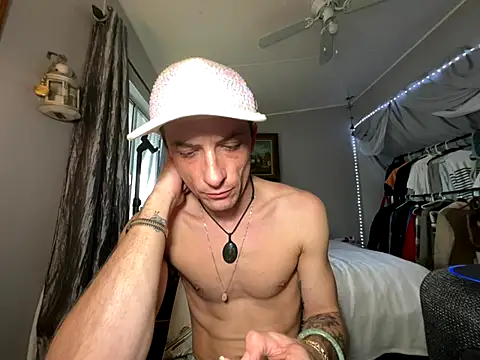 Snapshot of Dubbsssss chatting on January 6, 2026, 10:34 pm Dubbsssss online show from January 6, 2026, 10:34 pm