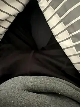 Snapshot of Hitmanforu83 chatting on December 22, 2025, 1:08 pm Hitmanforu83 online show from December 22, 2025, 1:08 pm